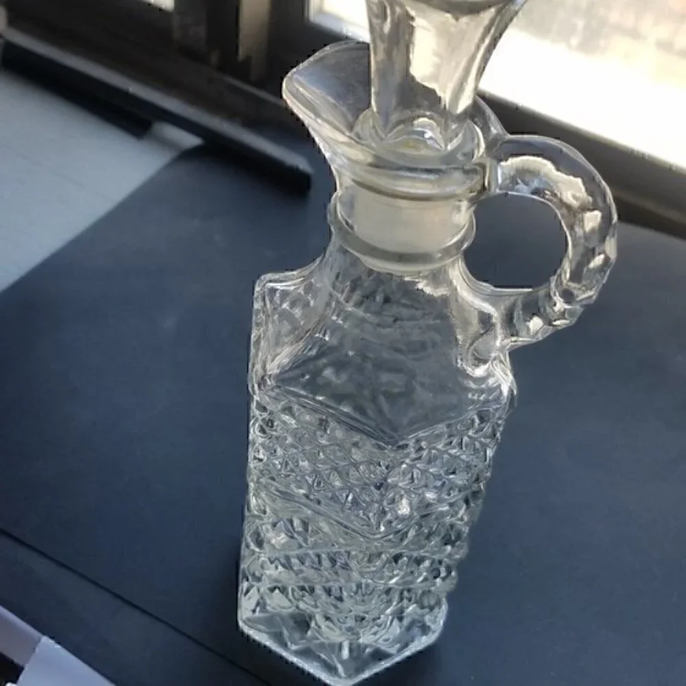 Vintage Anchor Hocking Wexford Pattern Cruet